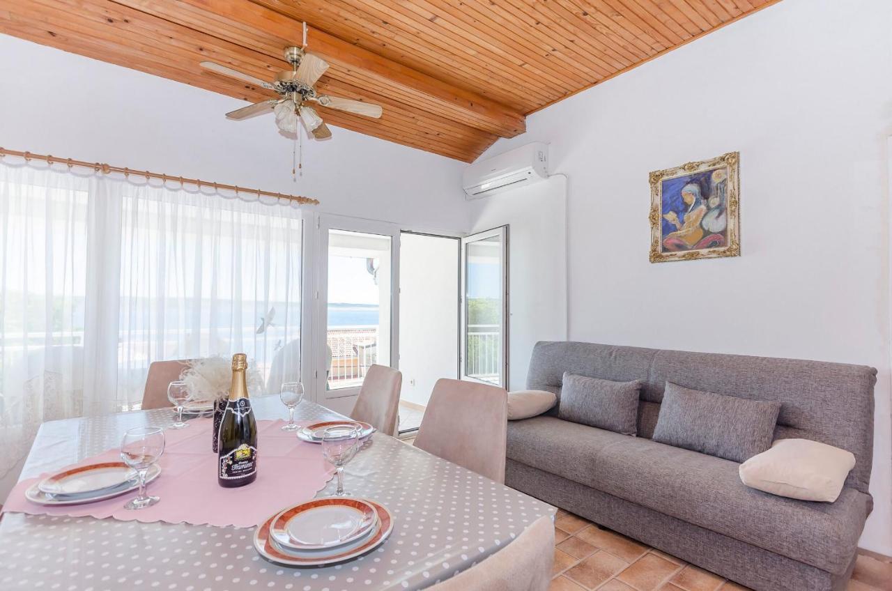 Apartments Zora Starigrad Paklenica Esterno foto